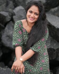 Arya Anil as Aswathi